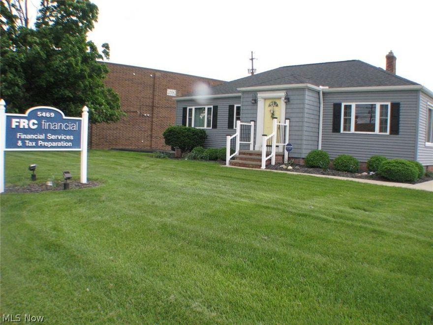 Fantastic visibility , signage and traffic on this truly turn-key building . Great access from Downtown, I 71, I 480 and I 90! This Office/retail building has been totally updated and modernized. Just move your business in and start to make money. Completely architecturally re-designed interior!   New Siding, Roof, furnace, A/C, H20 Tank, Doors, Bathroom, Carpet, Paint, Electric, Lighting. Fence, Landscaping.Clean dry basement adds 1200 more sq ft for your business.... and it goes on and on. You should not have to put money in this building for years. Your Clients and employees will enjoy being there. 3 private offices , 1 office open to the reception area, printer room, spacious customer waiting/reception area. Kitchen, A full basement currently used for storage but with endless possibilities. Large private parking lot. Call now for a showing.