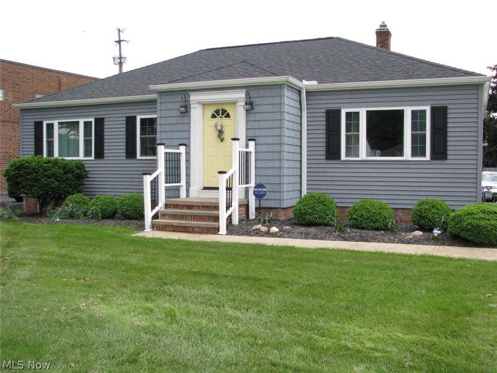 E Morans Tuxedo Farms Anx - Commercial Sale