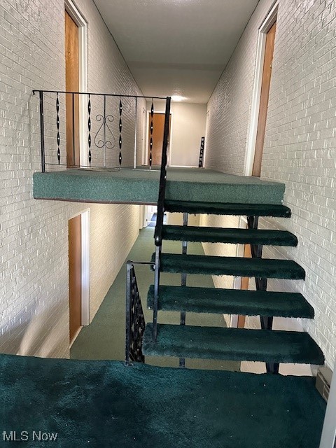 Housley - Residential Lease