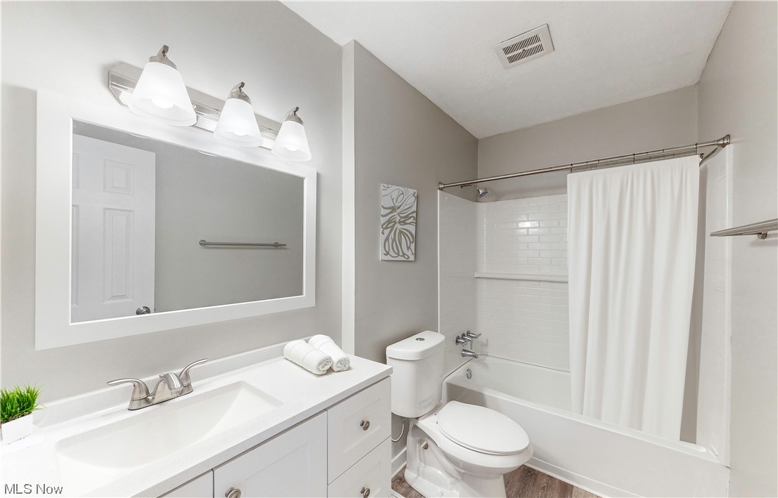 Green 27 - Residential Income