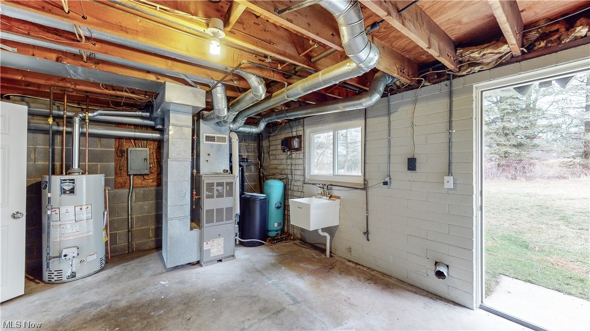 Green 27 - Residential Income