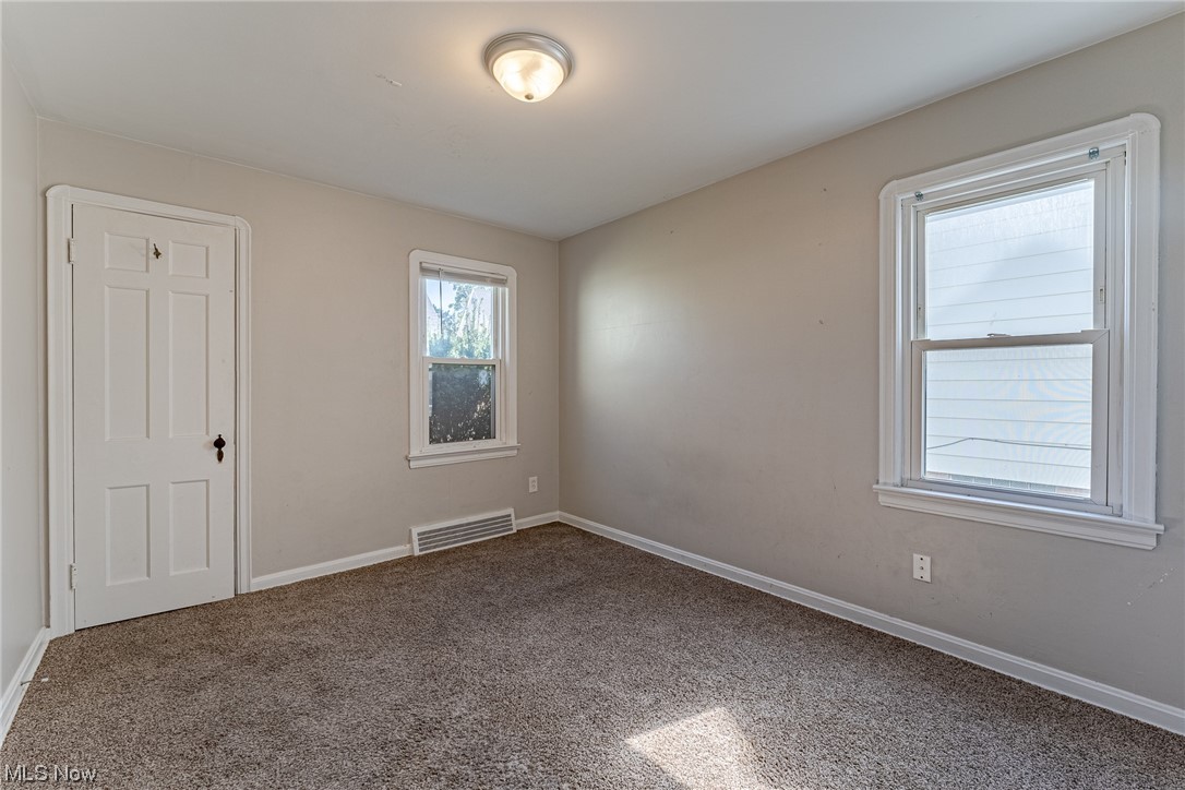 Seltzer-Round Cos Garfield Park - Residential