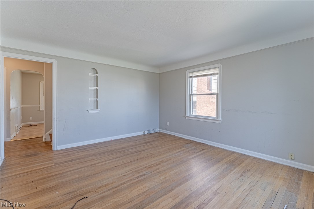 Seltzer-Round Cos Garfield Park - Residential