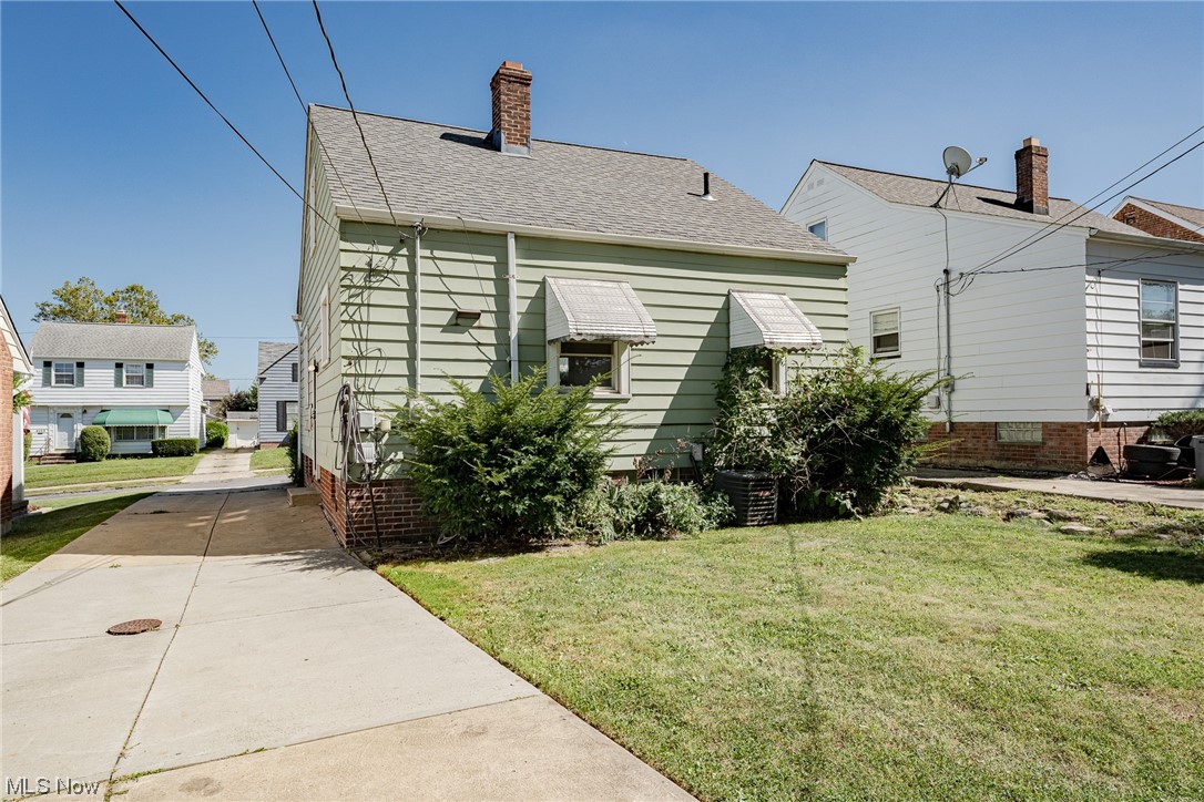 Seltzer-Round Cos Garfield Park - Residential