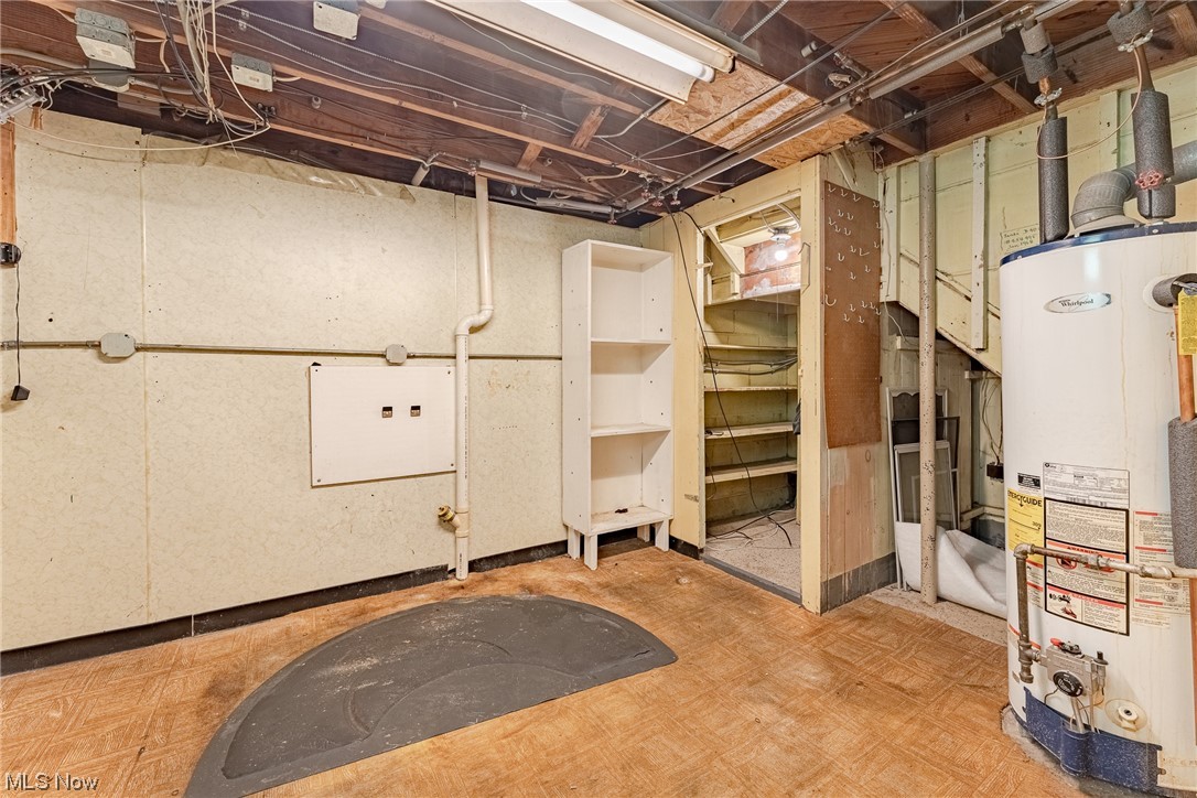 Seltzer-Round Cos Garfield Park - Residential