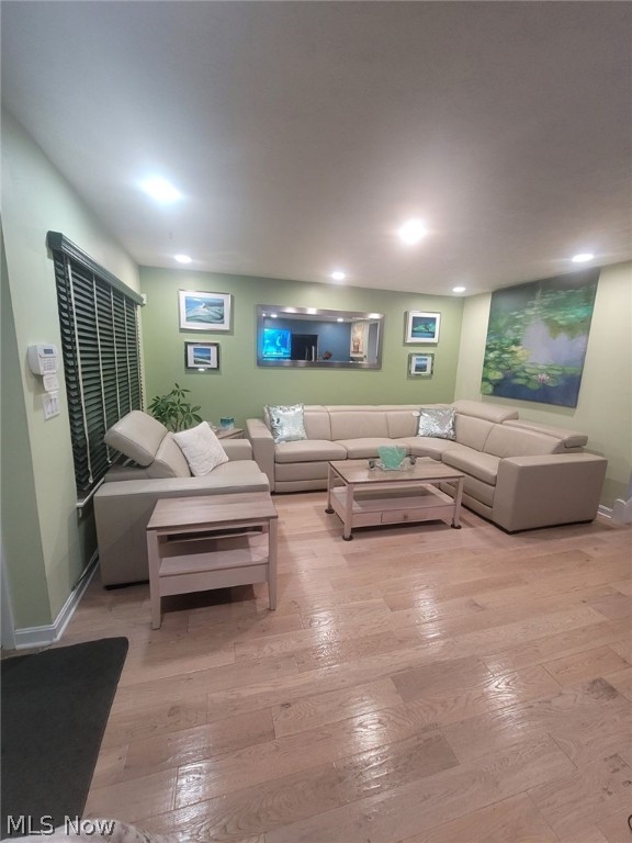 Basile Norton - Residential