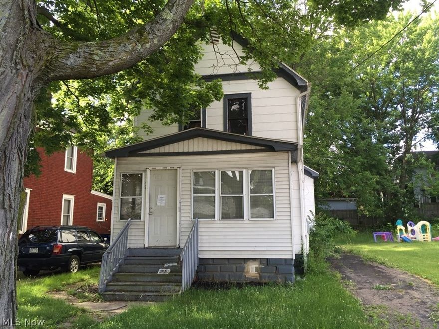 Great Investment Opportunity!! This spacious colonial features 3 bedrooms; 1 bath. Formal Dining Room with built ins; Living Room offers plenty of windows to allow the natural light in. Full Basement for extra storage. Schedule your showing and make this your home Today!!