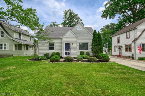 Homes For Sale - 2225 16th Street<br/> Cuyahoga Falls, OH 44223