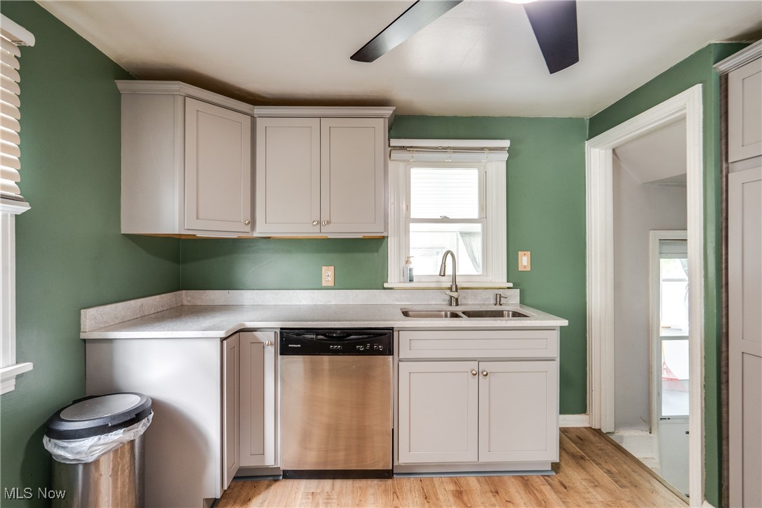 829 S Haines Avenue, Alliance, Ohio image 12