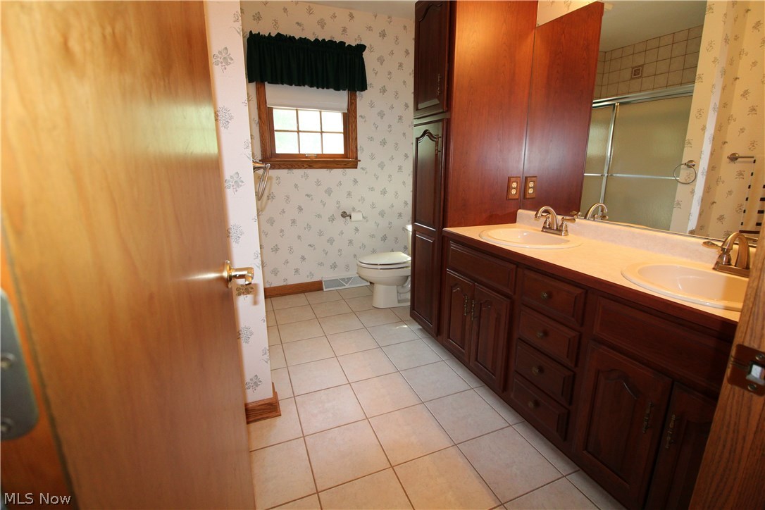 Leffingwell Woods - Residential