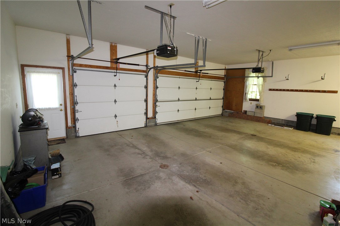 Leffingwell Woods - Residential