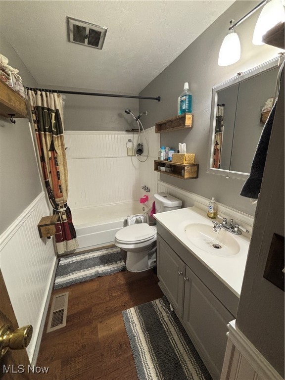 Niles, Ohio 44446, United States, 4 Bedrooms Bedrooms, ,4 BathroomsBathrooms,Residential,Active,151913