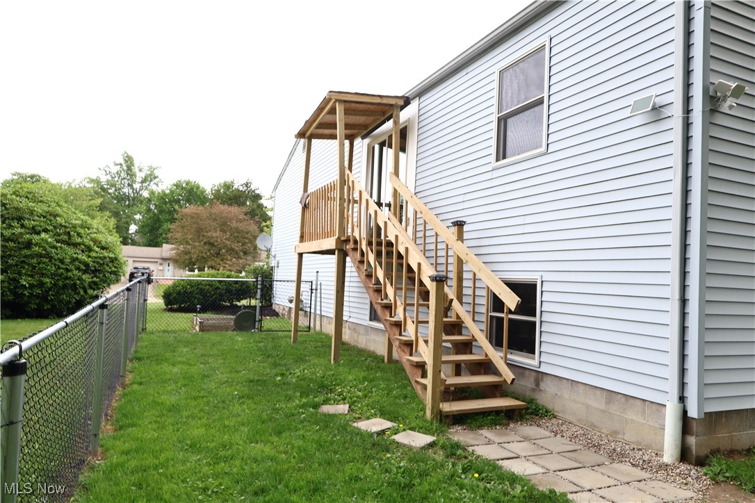 Niles, Ohio 44446, United States, 4 Bedrooms Bedrooms, ,4 BathroomsBathrooms,Residential,Active,151913