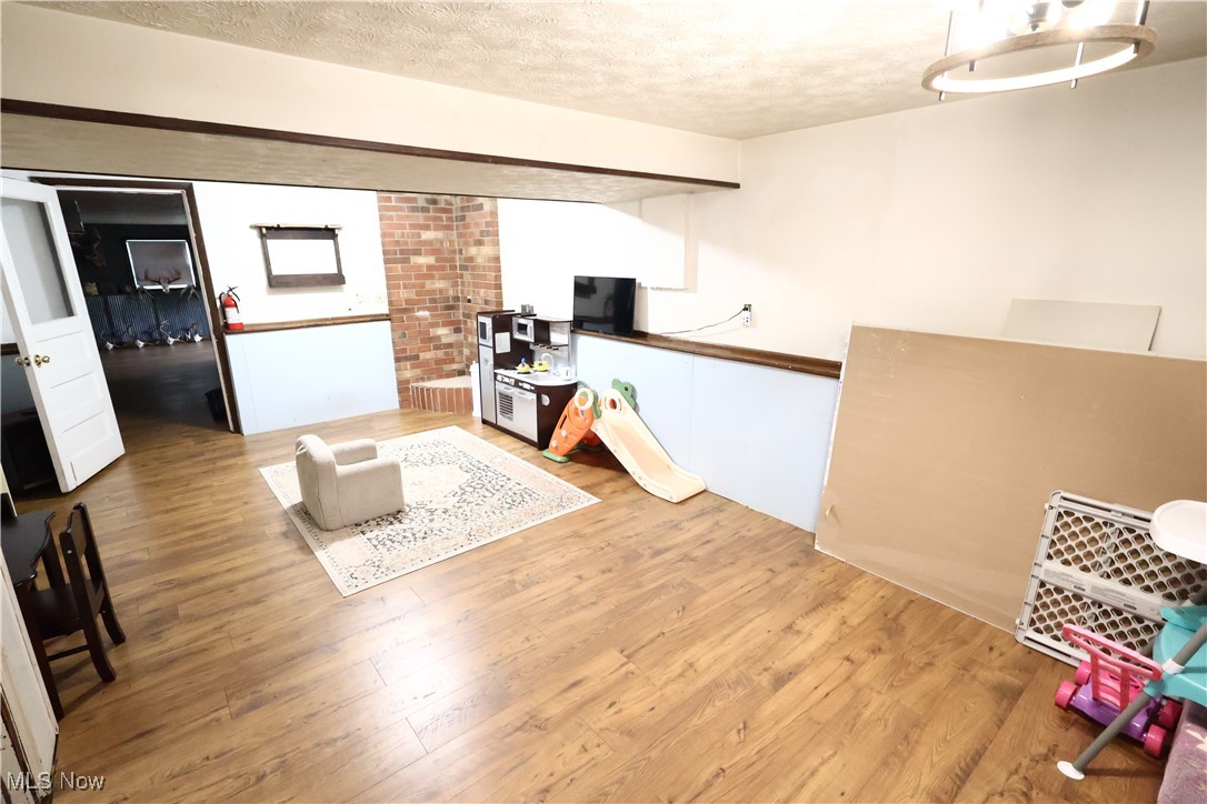 Niles, Ohio 44446, United States, 4 Bedrooms Bedrooms, ,4 BathroomsBathrooms,Residential,Active,151913