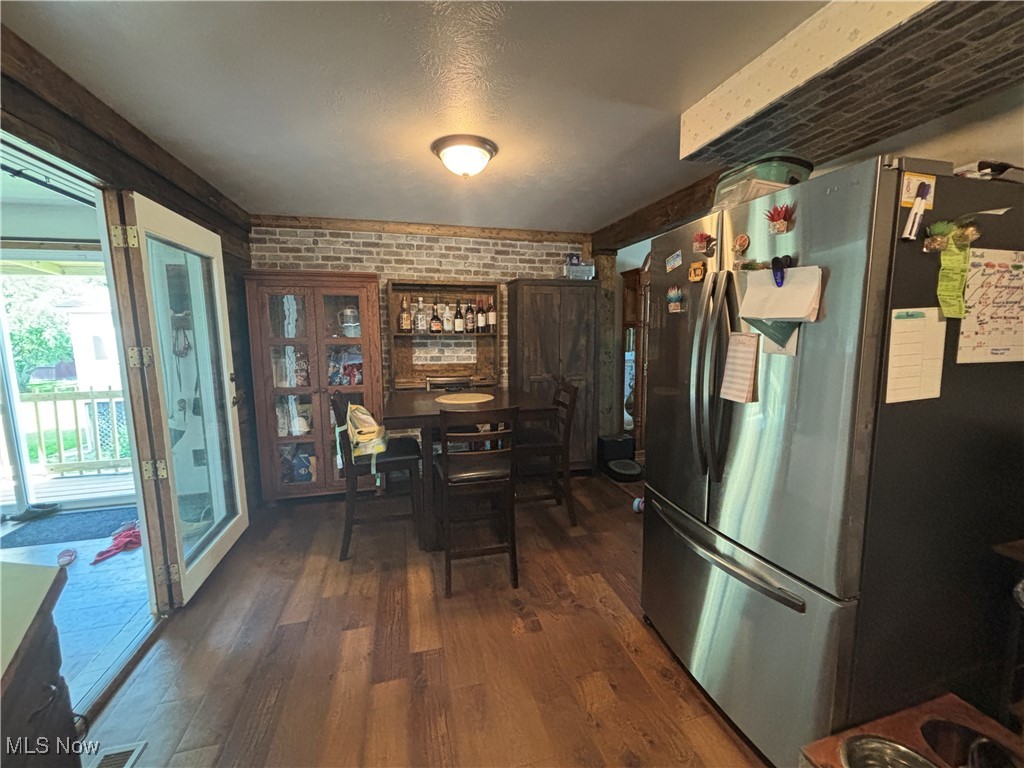 Niles, Ohio 44446, United States, 4 Bedrooms Bedrooms, ,4 BathroomsBathrooms,Residential,Active,151913