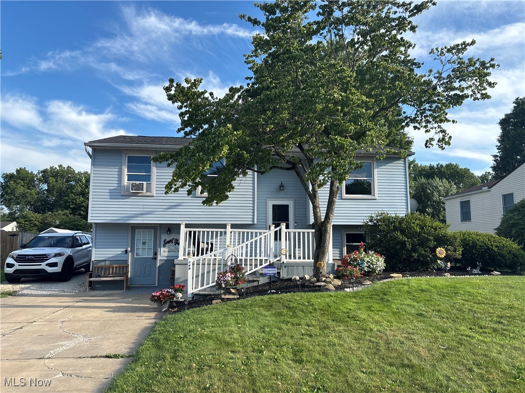 Niles, Ohio 44446, United States, 4 Bedrooms Bedrooms, ,4 BathroomsBathrooms,Residential,Active,151913