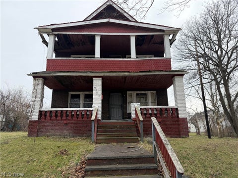 Homes For Sale - 9702 Parkview Avenue<br/> Cleveland, OH 44104