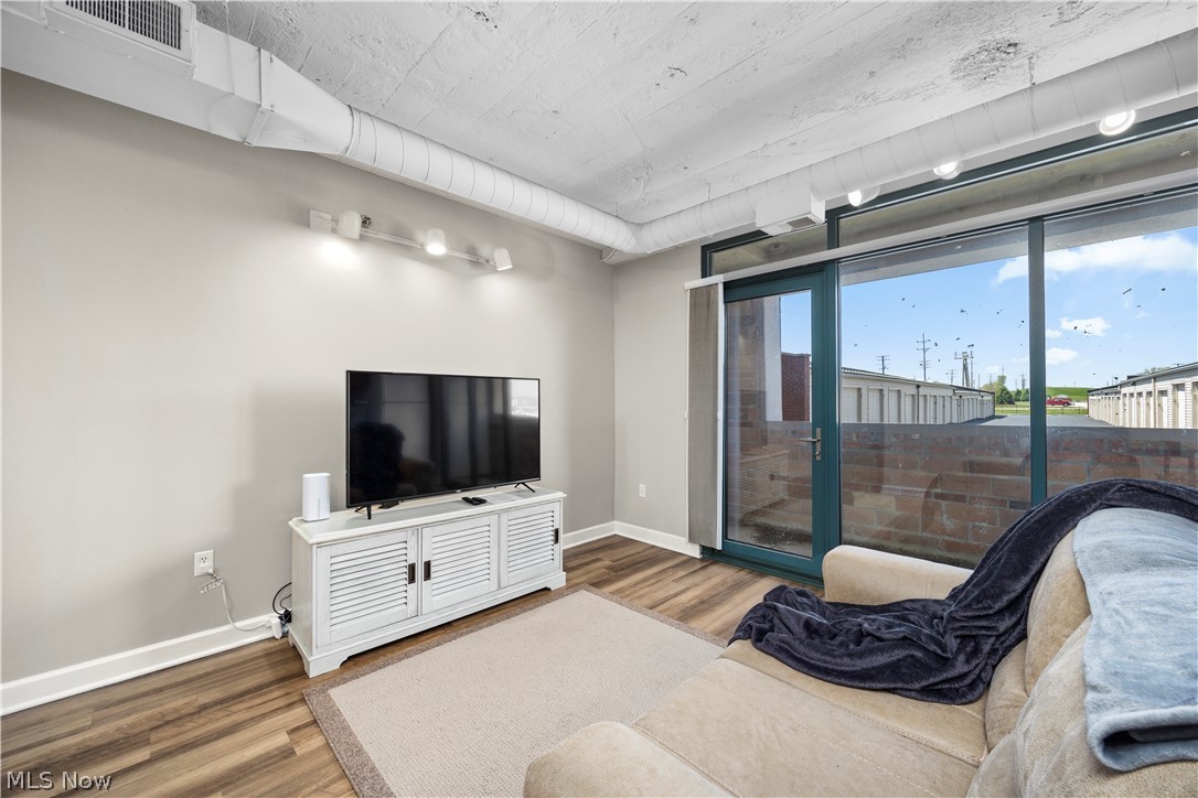 Chesapeake Lofts Condos - Residential