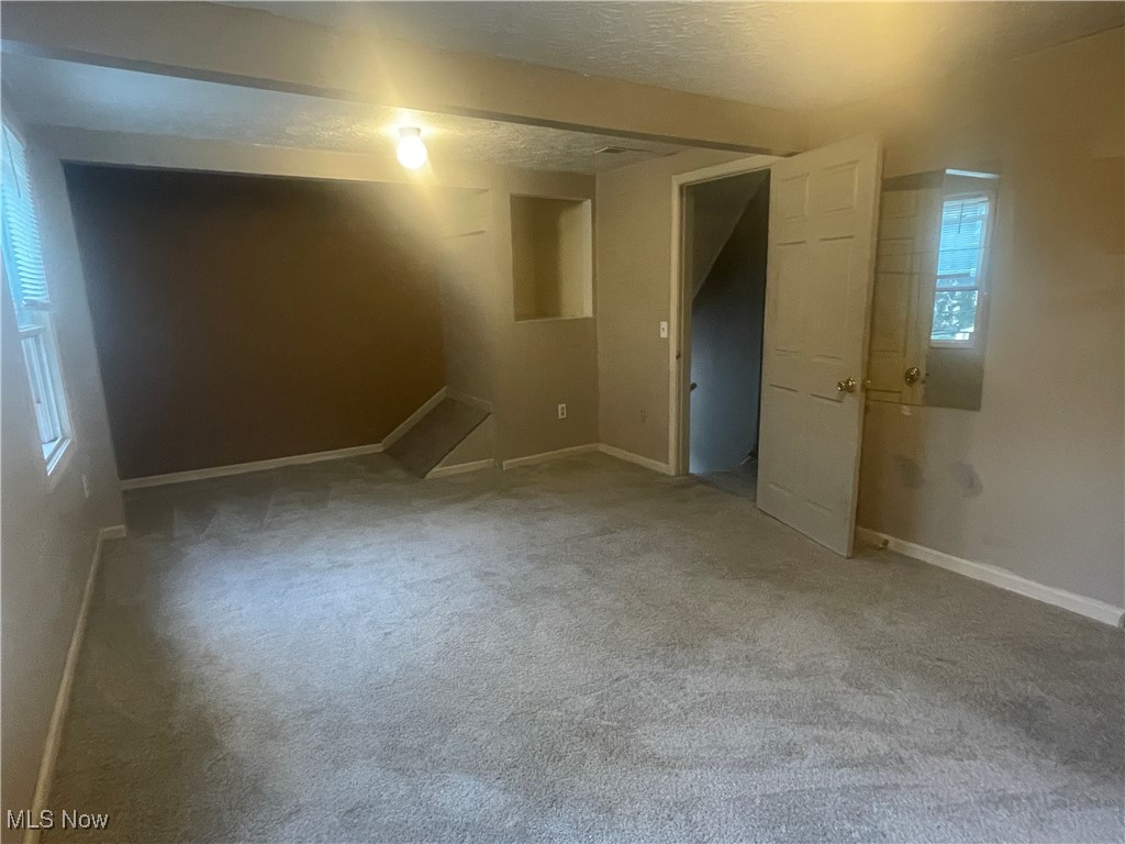 Akron, Ohio 44310, United States, 3 Bedrooms Bedrooms, ,1 BathroomBathrooms,Residential,Active,194385