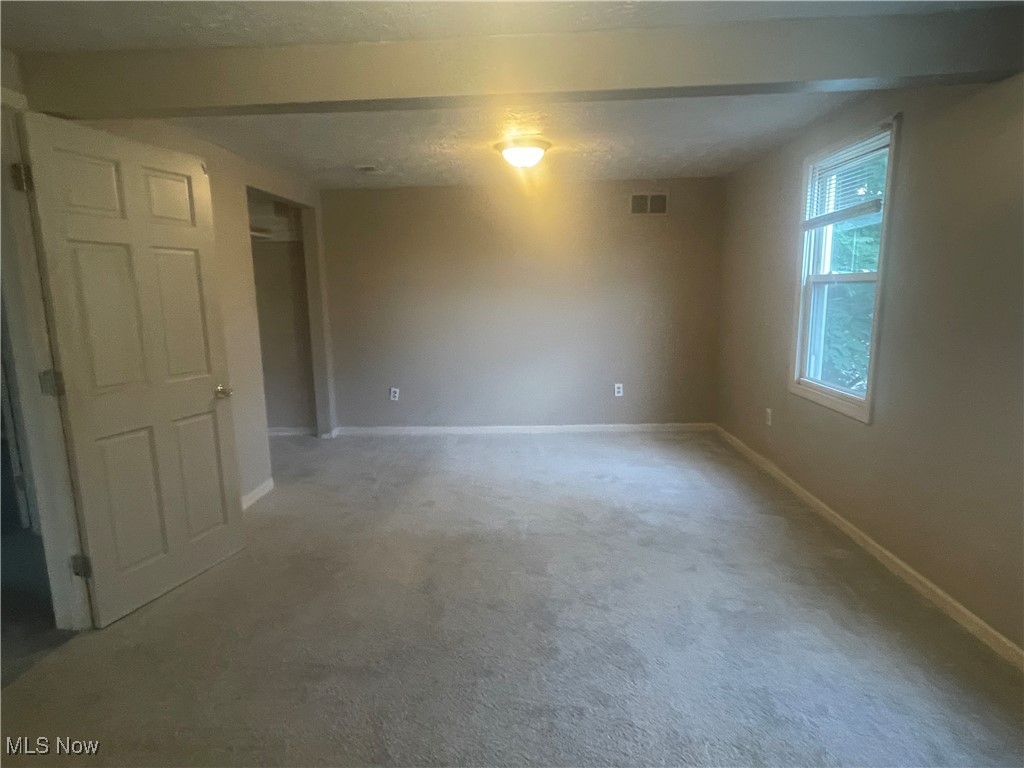 Akron, Ohio 44310, United States, 3 Bedrooms Bedrooms, ,1 BathroomBathrooms,Residential,Active,194385