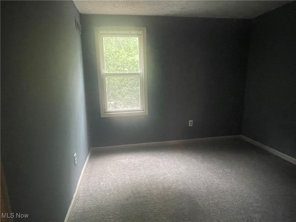 Akron, Ohio 44310, United States, 3 Bedrooms Bedrooms, ,1 BathroomBathrooms,Residential,Active,194385