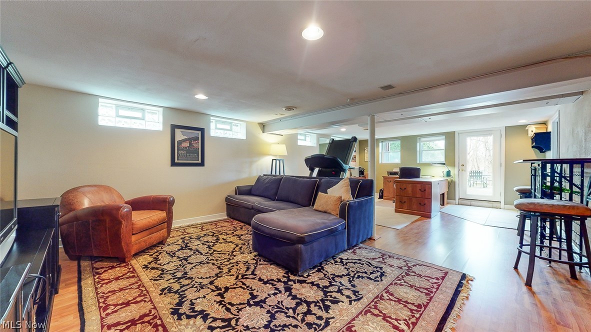 Champion 03 - Residential