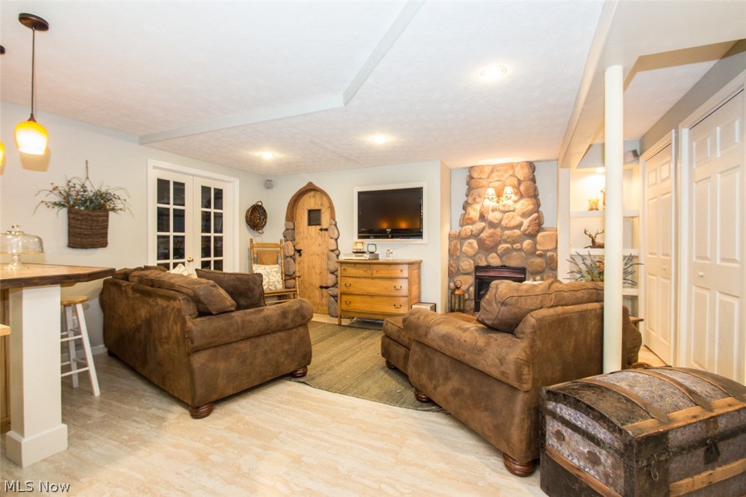 Laurel Spgs - Residential