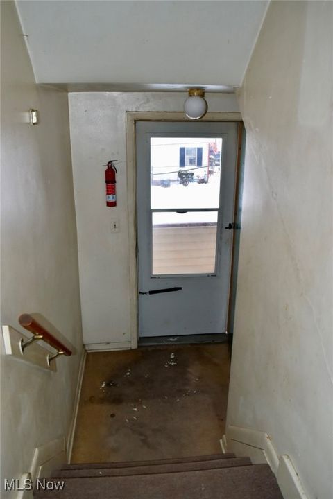 Tiny photo for 929 N Market Street, Lisbon, OH 44432 (MLS # 5179293)