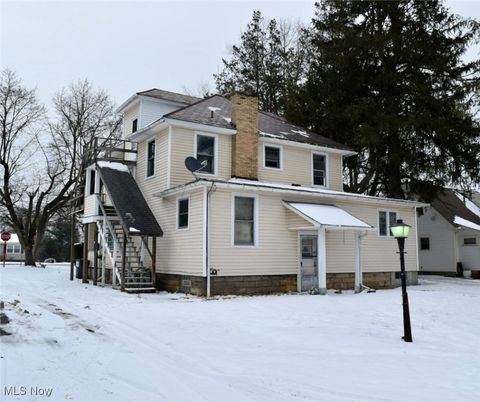 Tiny photo for 929 N Market Street, Lisbon, OH 44432 (MLS # 5179293)