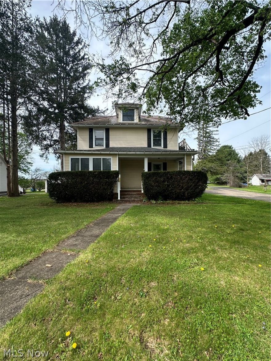 Don’t miss out on this investment opportunity or live-in/earn option in the heart of Lisbon. This duplex features two spacious units — each offering 2 bedrooms and 1 bath — with a flexible layout suitable for tenants or owner-occupants!
The lower unit is now completely emptied, providing immediate rental income, while the upper unit is vacant and ready for a new tenant or move-in. Both units offer generous room sizes, functional kitchens and living areas.
Outside, the property includes a detached garage and yard space with lots of potential! Ready to move in on both levels!