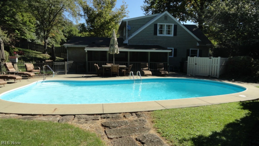 Lagoon - Residential