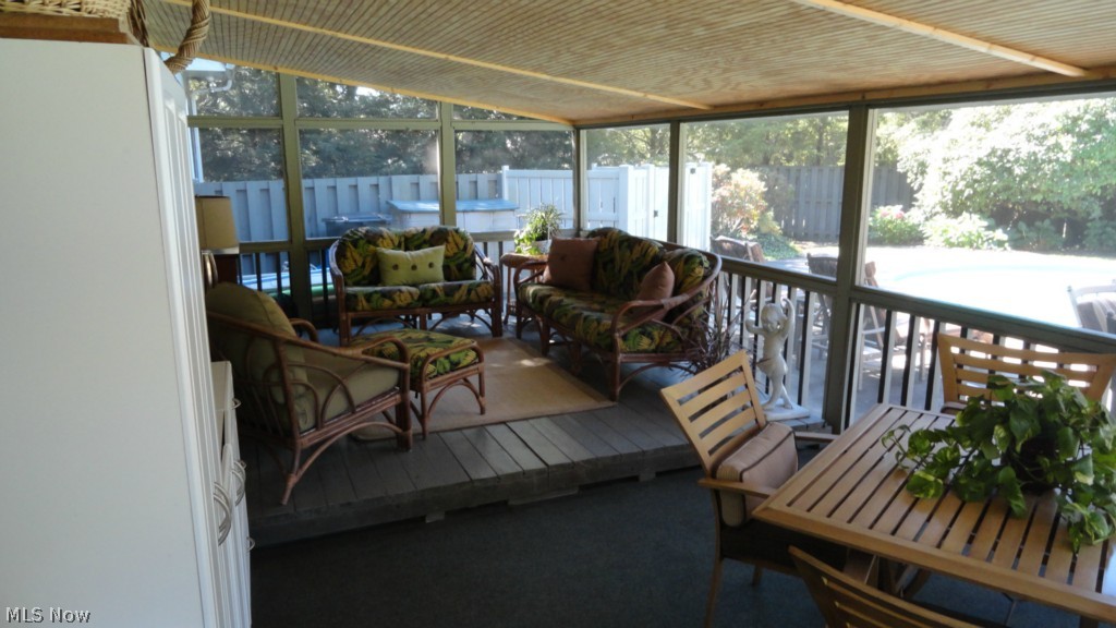 Lagoon - Residential