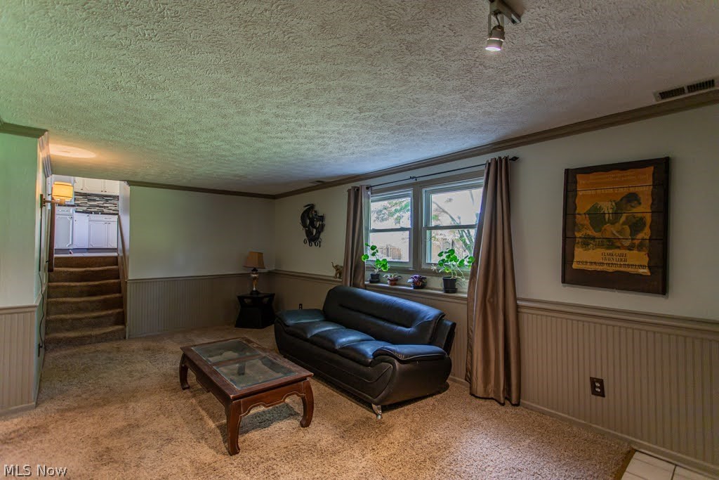 Hills & Dales - Residential