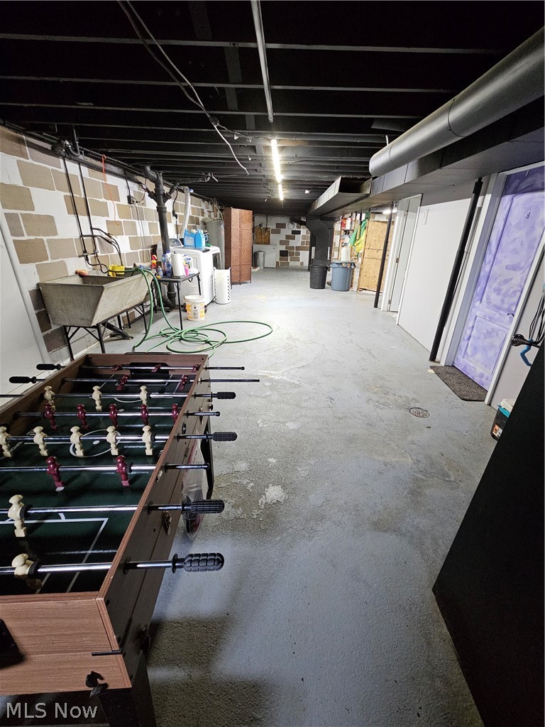 Holmes - Residential