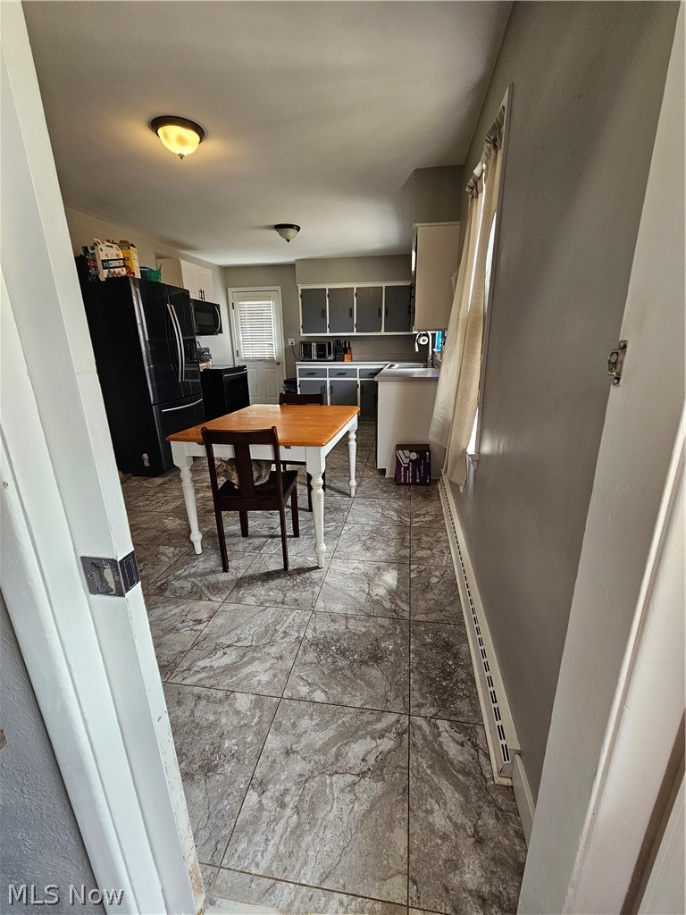 Holmes - Residential