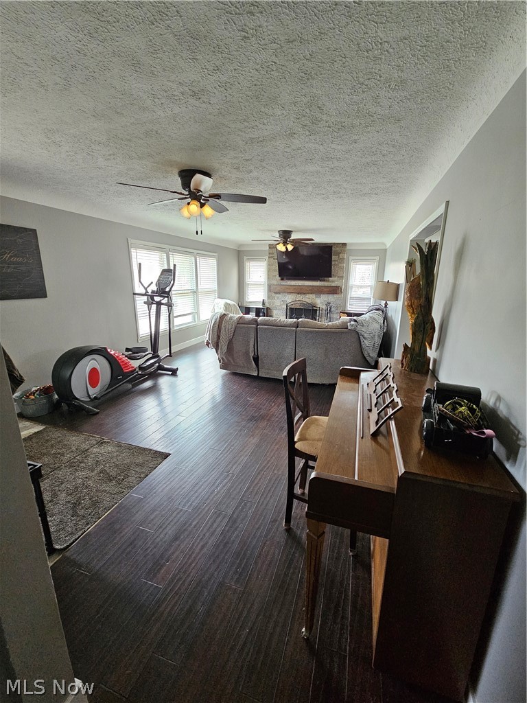 Holmes - Residential