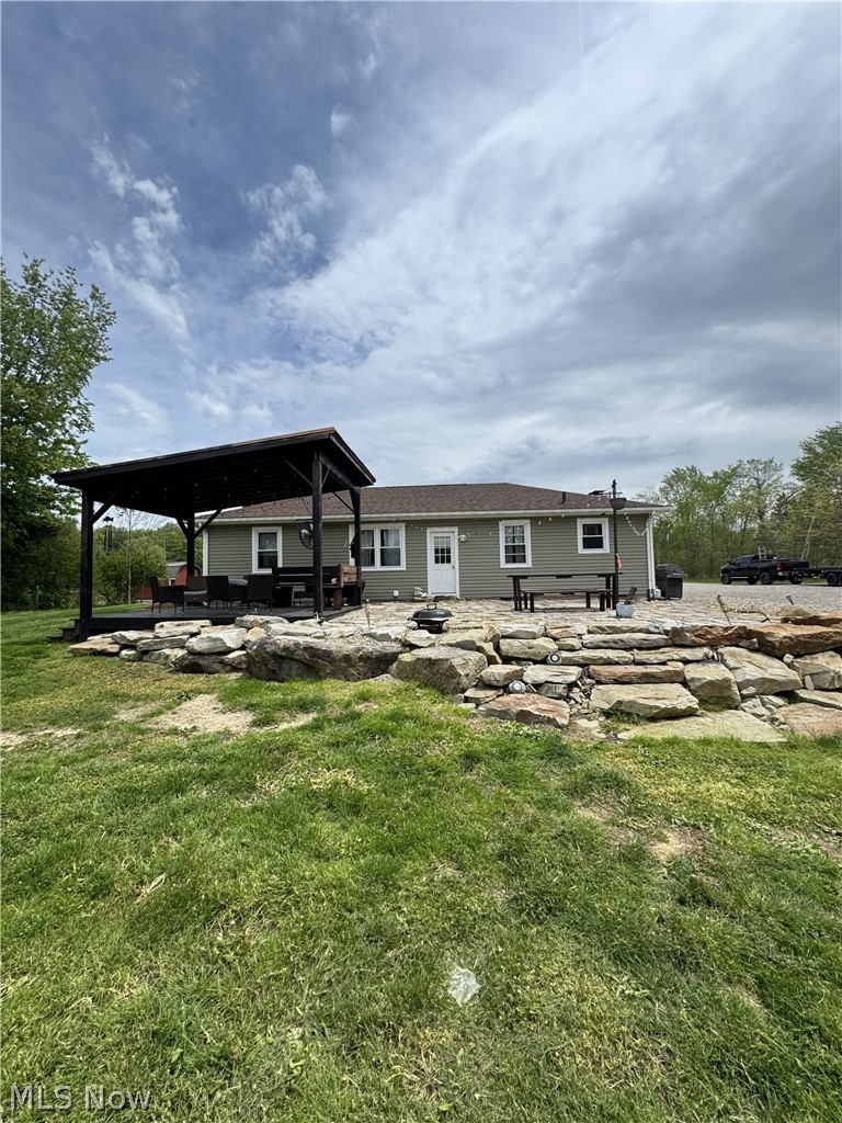 Holmes - Residential