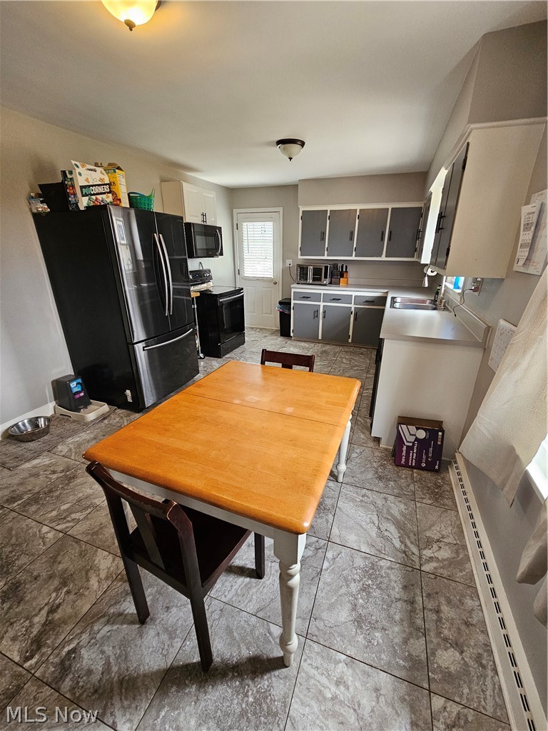 Holmes - Residential