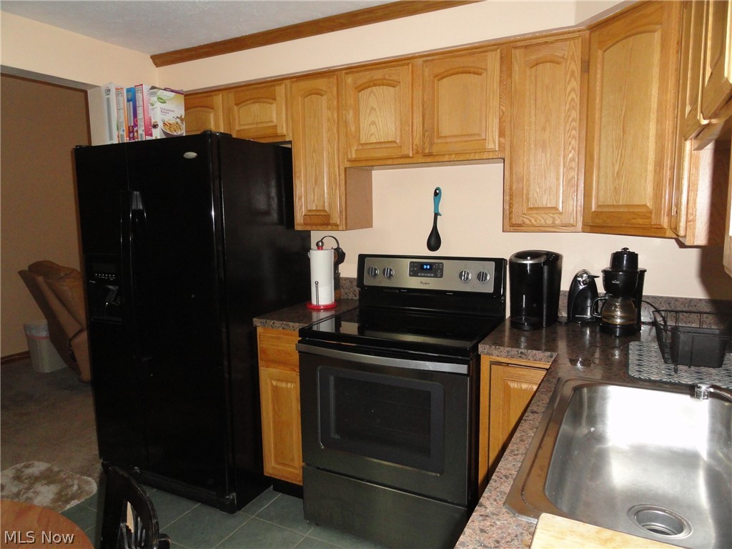 Nfld Square Sub - Residential