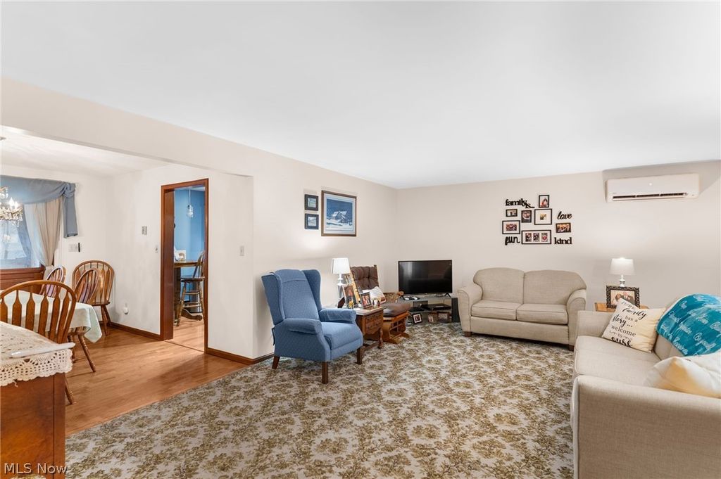 Photo of 1000 Southeast Boulevard, Salem, OH 44460 (MLS # 5194203)