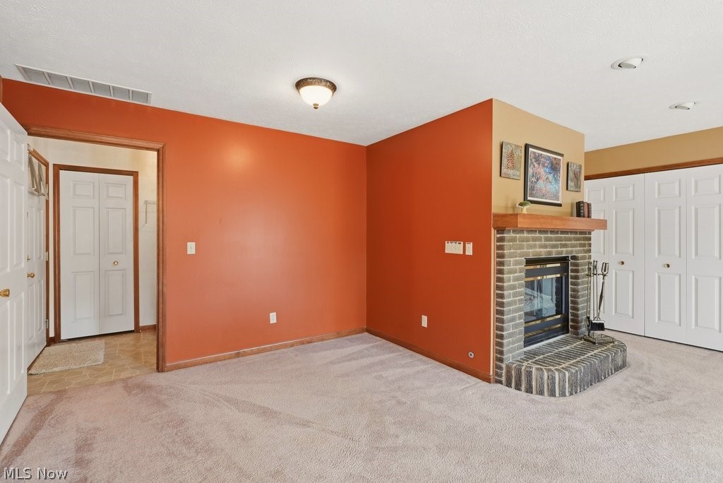 Gateway Ctr Condos - Residential