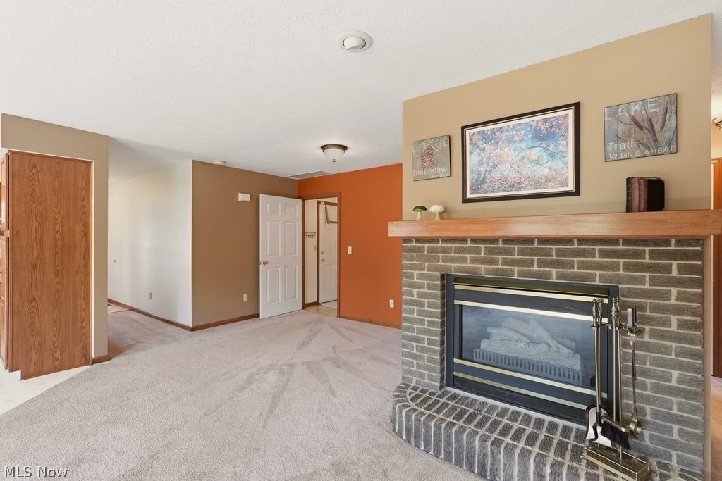 Gateway Ctr Condos - Residential