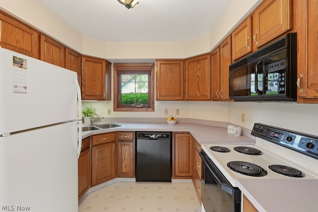 Gateway Ctr Condos - Residential