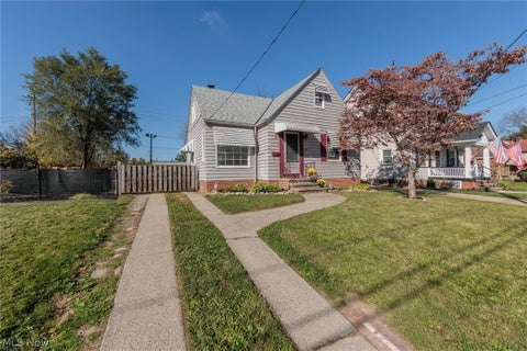 Tiny photo for 3662 W 116th Street, Cleveland, OH 44111 (MLS # 5255764)