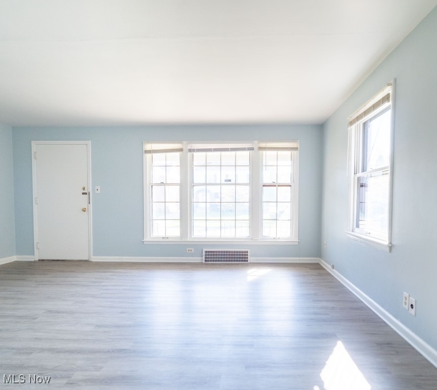 Cedar Center - Residential Income