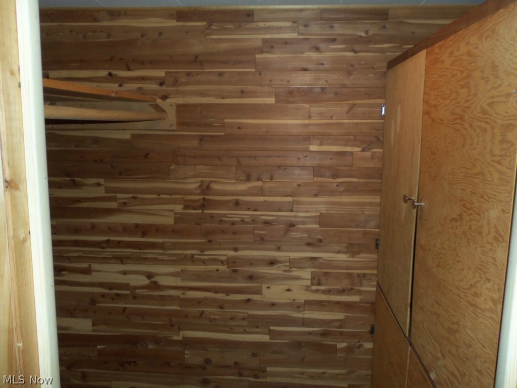 R A Galls Strongsville 02 - Residential