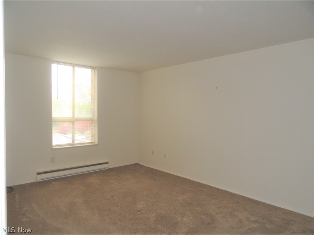 Silver Lake Towers Condo - Residential