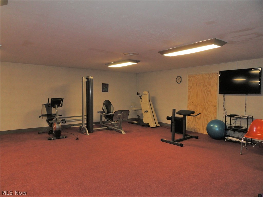 Silver Lake Towers Condo - Residential