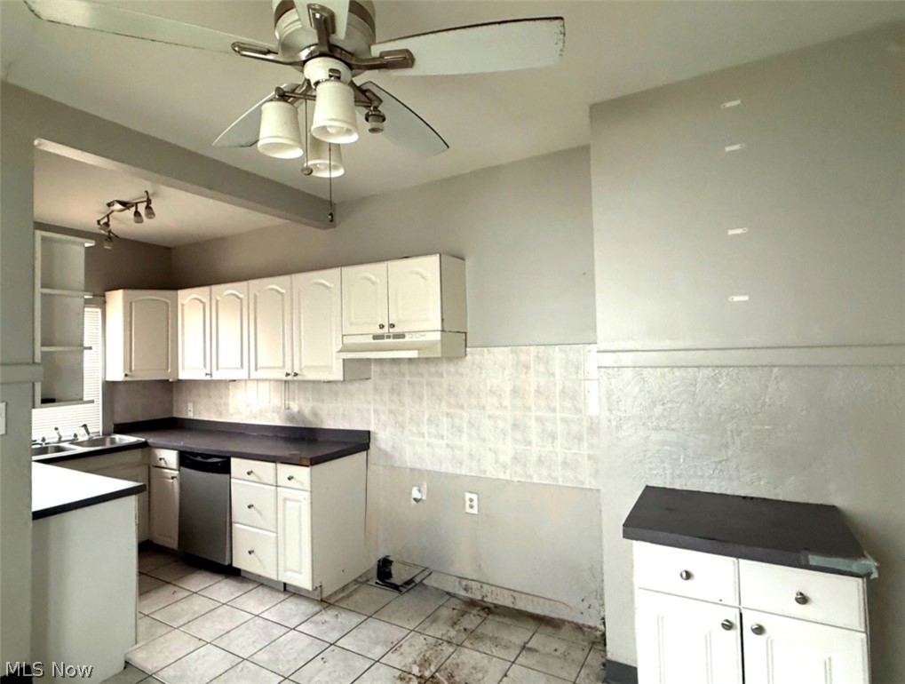 11918 Buckingham Avenue