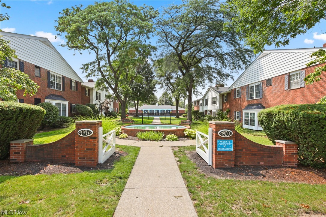 Heritage Hill Condo - Residential